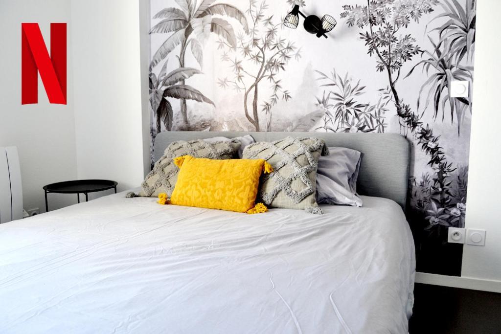 Studio Cosy Bordeaux - Parking Prive - Netflix - Tram A Сенон Экстерьер фото